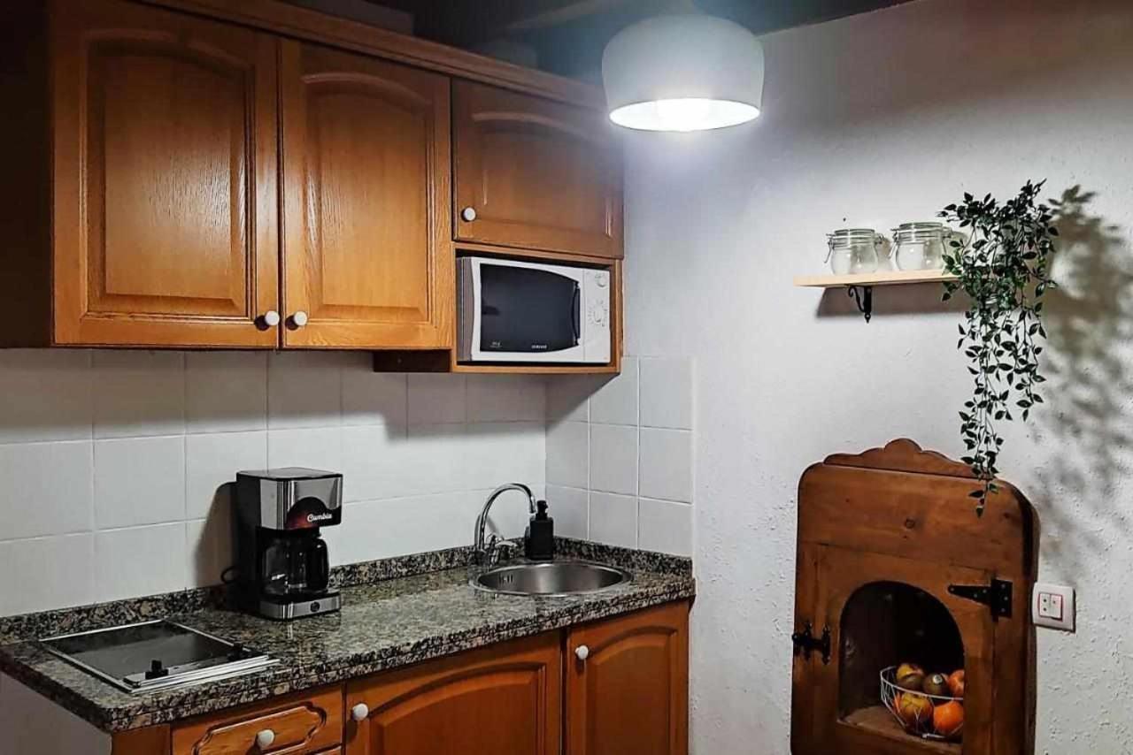 Apartamentos Rurales La Laguna Somiedo Valle de Lago Exterior foto
